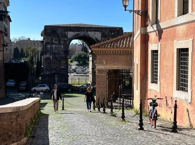 Shabby Studio- Ai Fori Imperiali * Рим